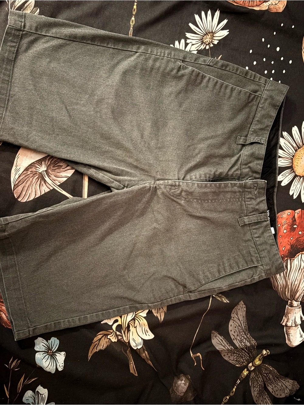 Volcom “Frickin brand” Charcoal Modern Fit Chino Shorts